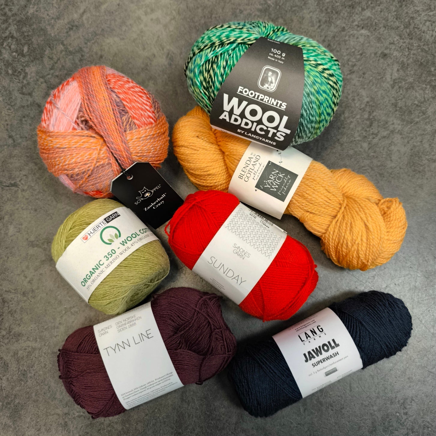 Fingering (27-32 maskor/10 cm)