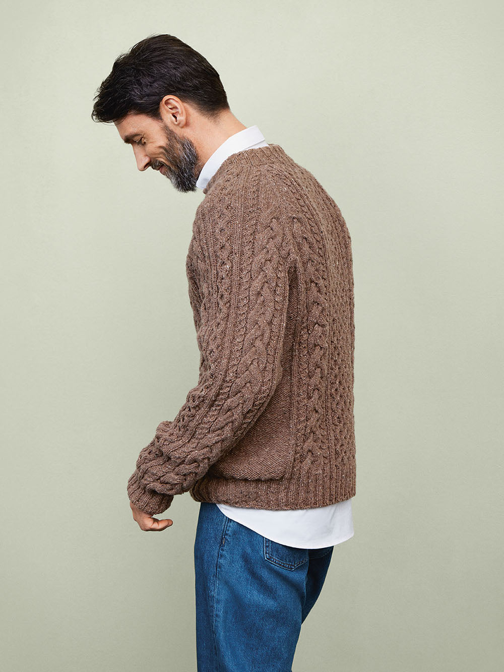 2214 Tweed