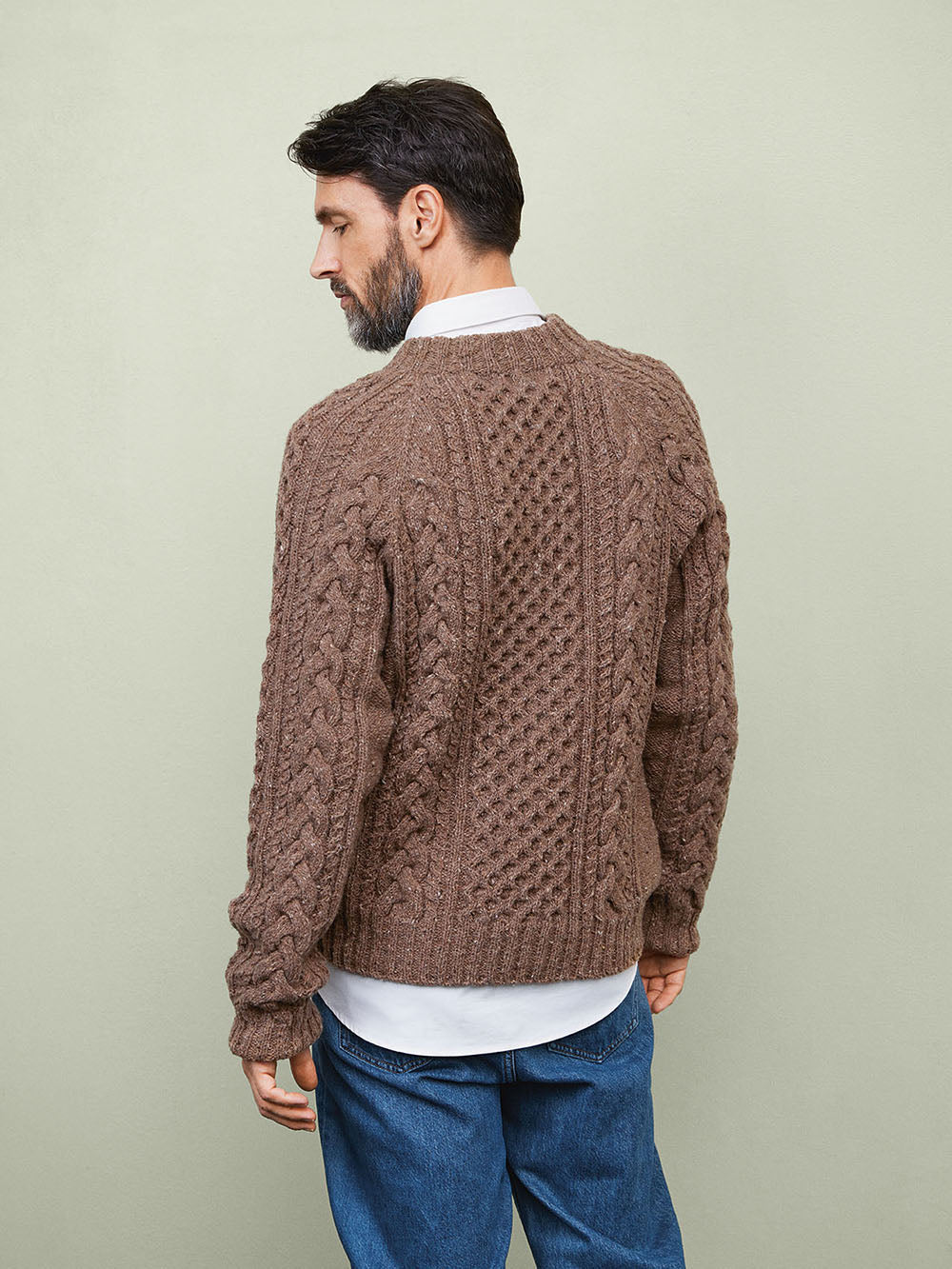 2214 Tweed