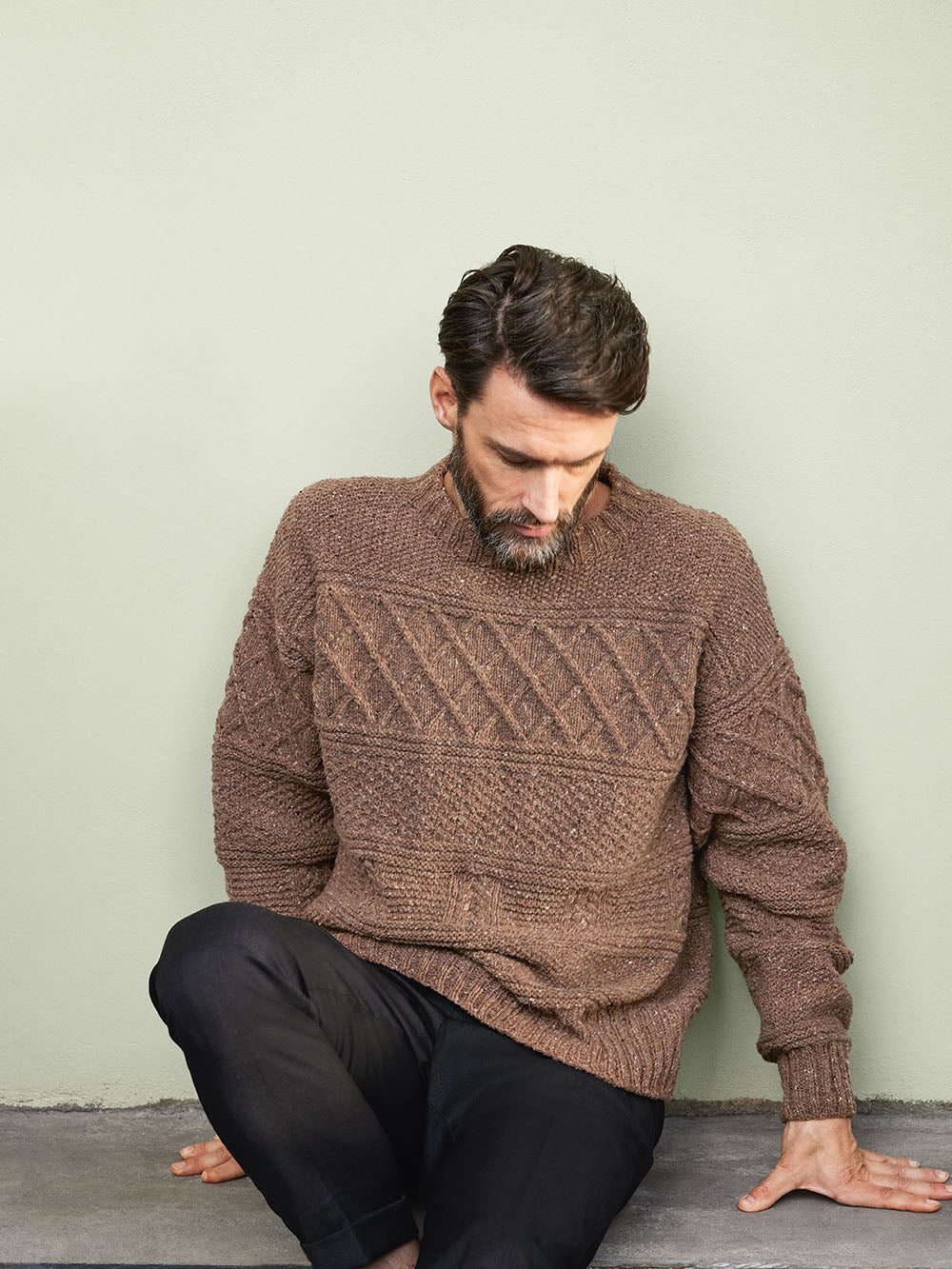 2214 Tweed