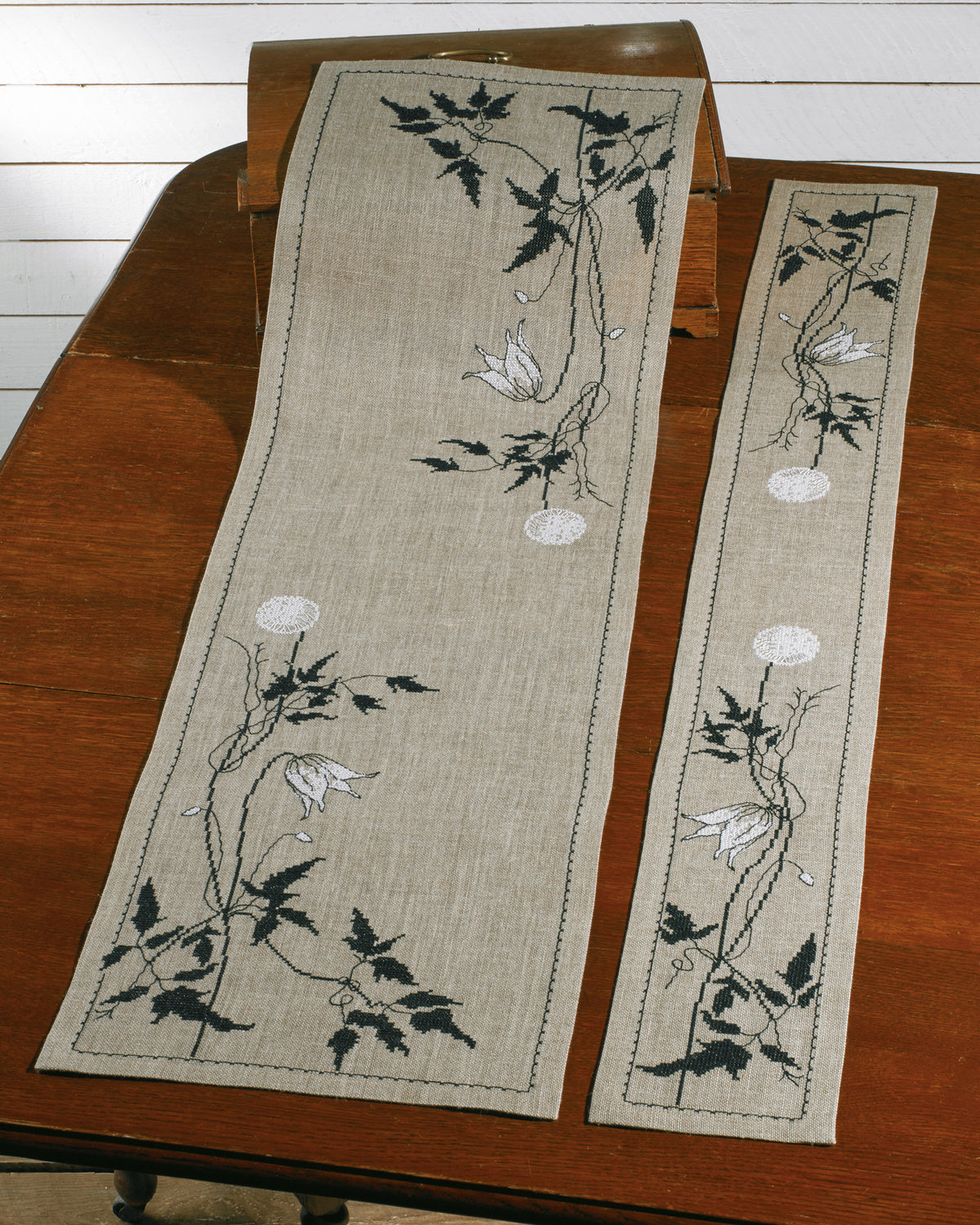 65-8784 Silhuet Klematis