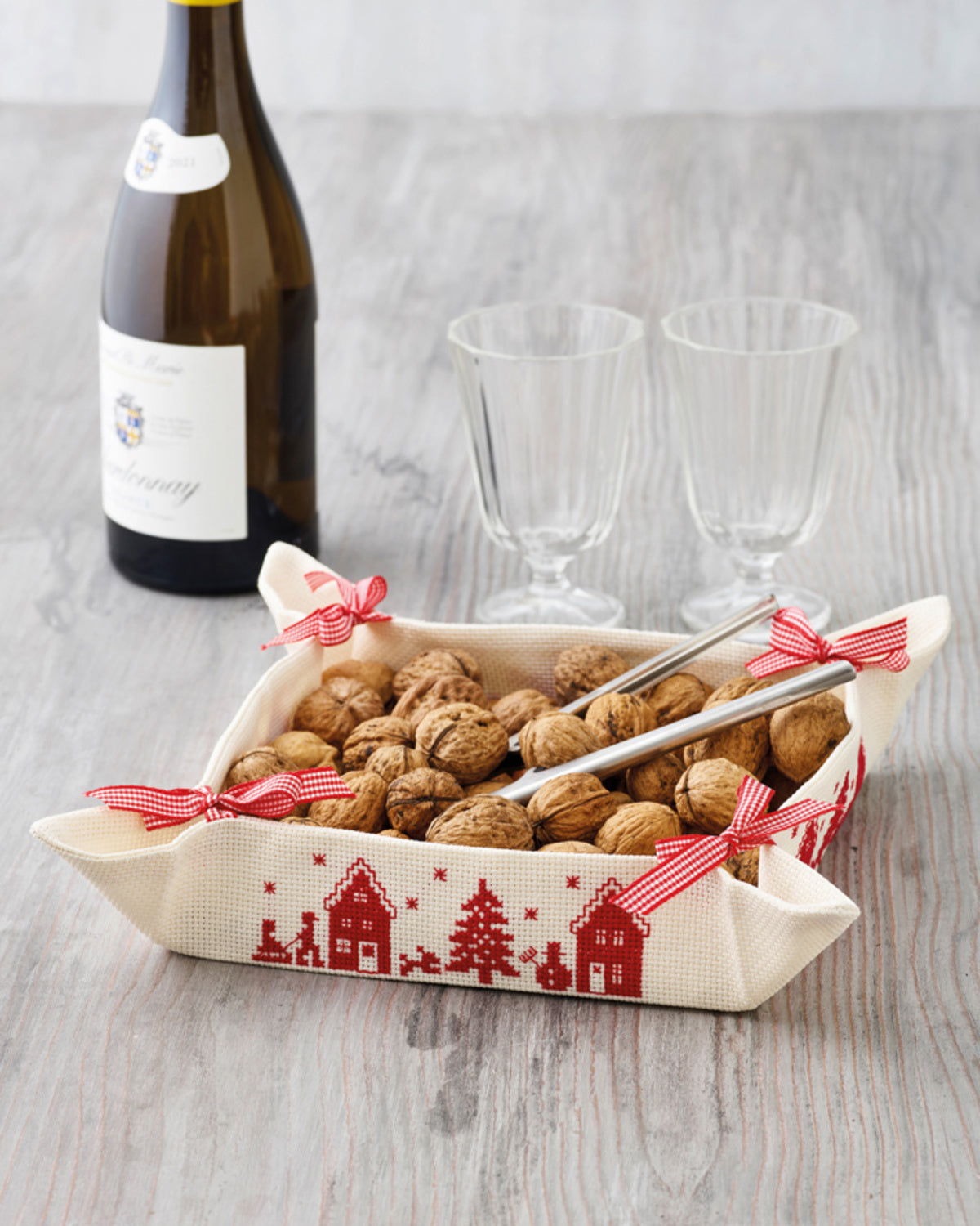 79-3218 Kurv med huse 19x19cm