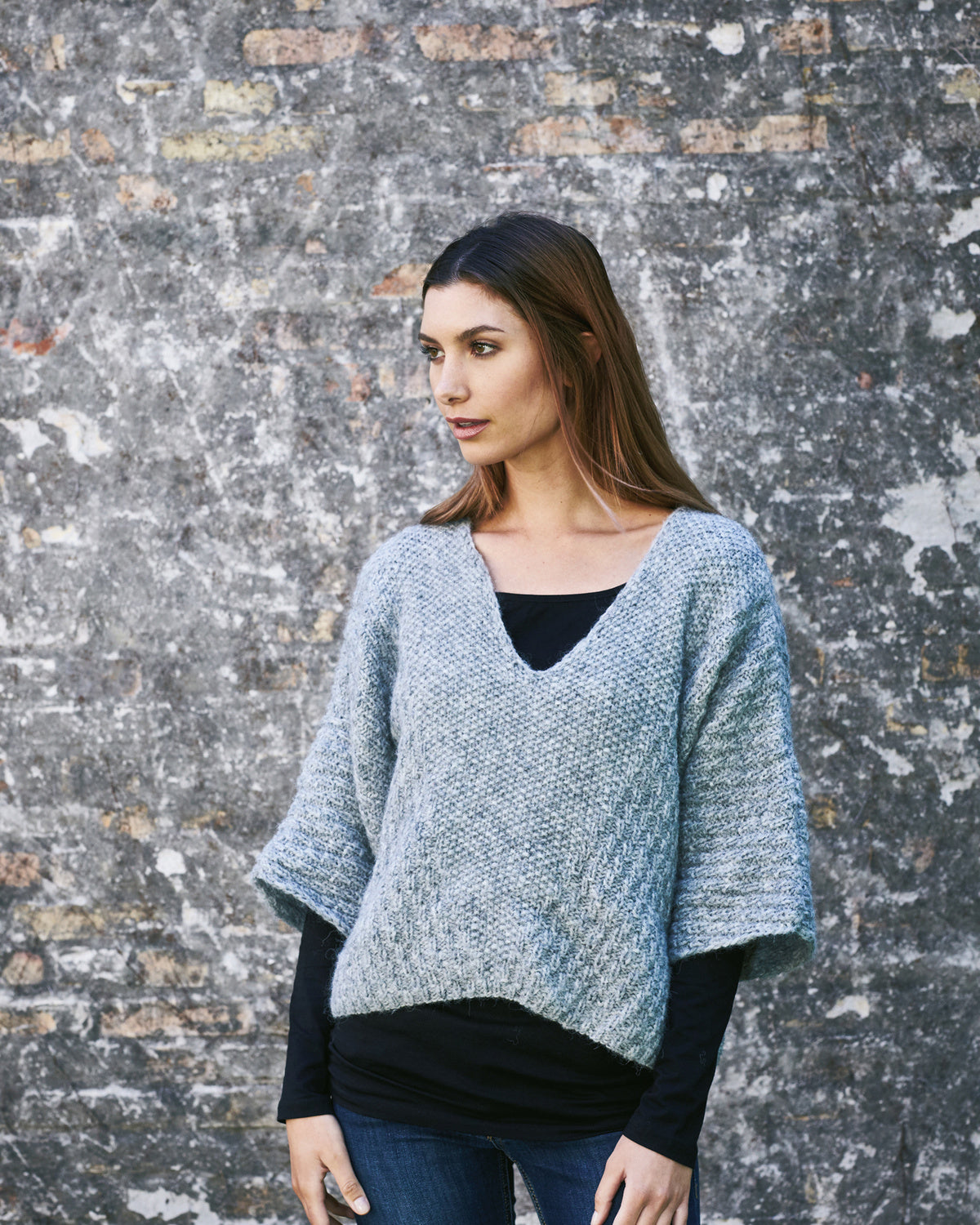 896207 Poncho