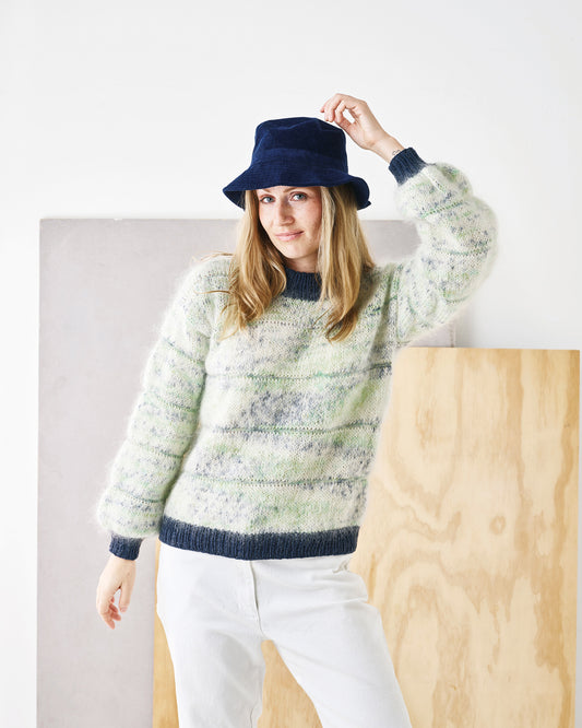 890806 Michelin sweater
