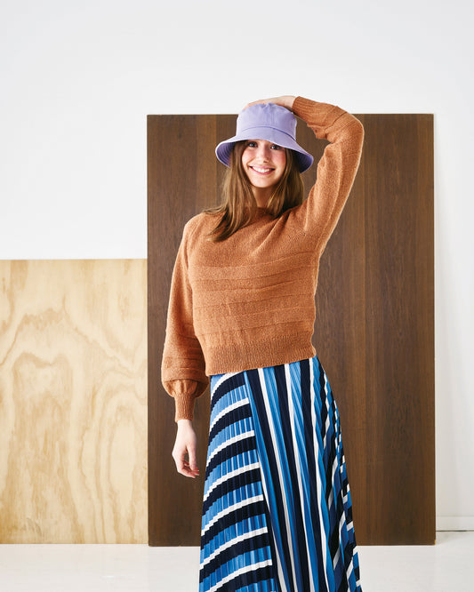 893637 Lös sweater med ballongärmar