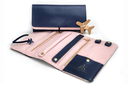 Travel wrap marine